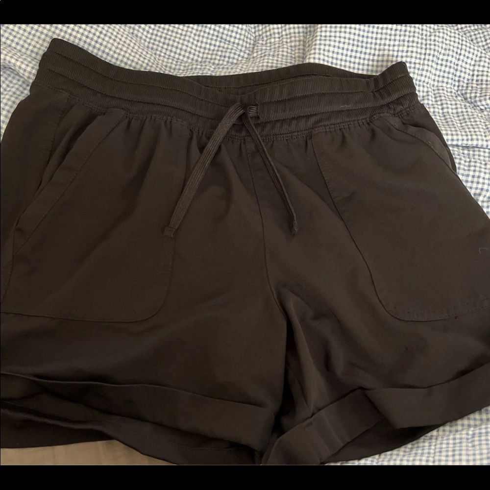 Old navy active shorts